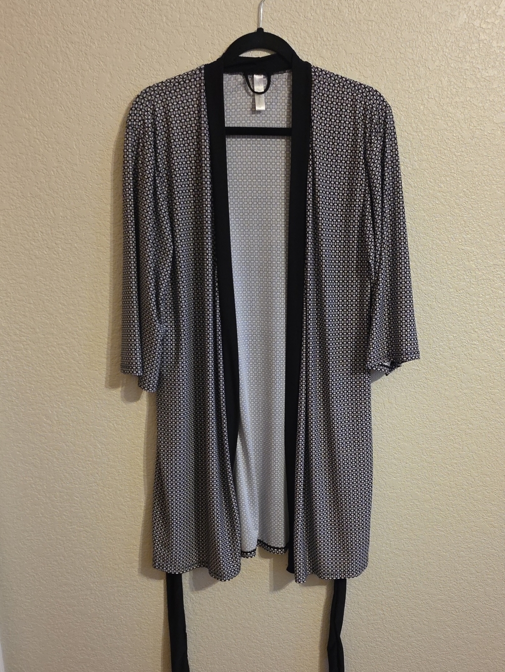 Black & White Geometric Robe with Contrast Trim